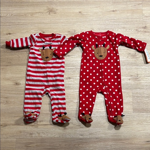 Twin Set 9m: Red and White Striped and Polka Dot Reindeer Zipper Pajamas - Picture 1 of 7